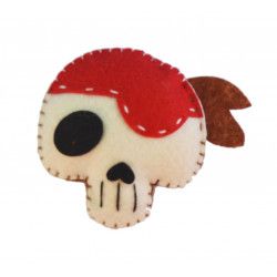 Broche feutre pirate